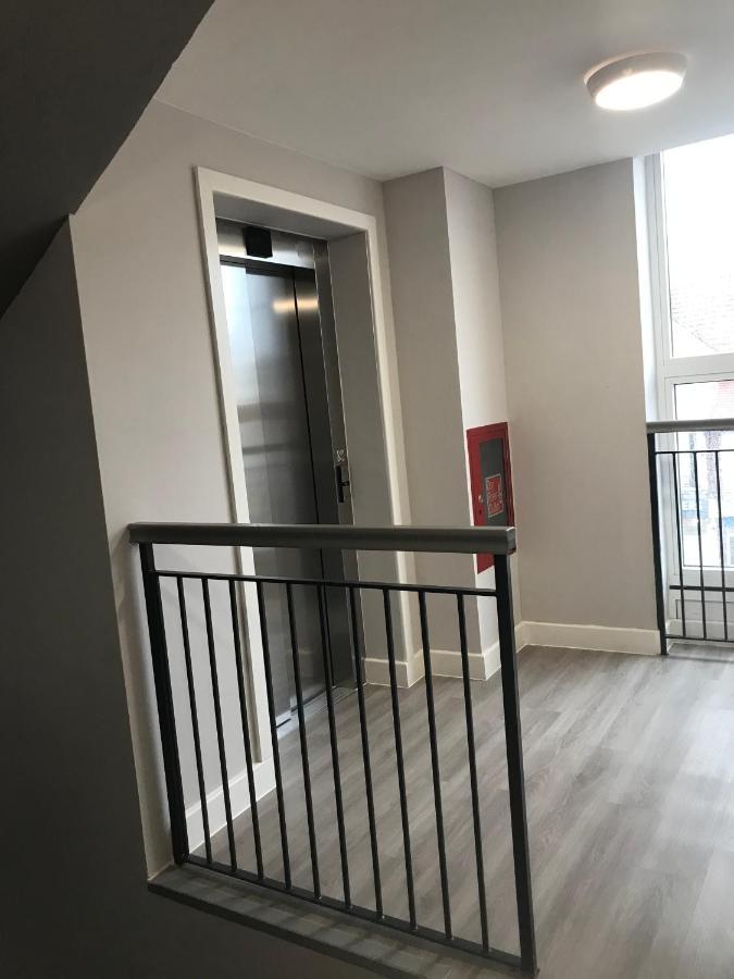 Apartments Heathrow - Hounslow Cranford Экстерьер фото