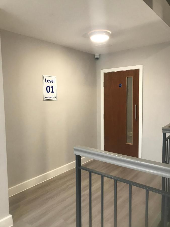 Apartments Heathrow - Hounslow Cranford Экстерьер фото