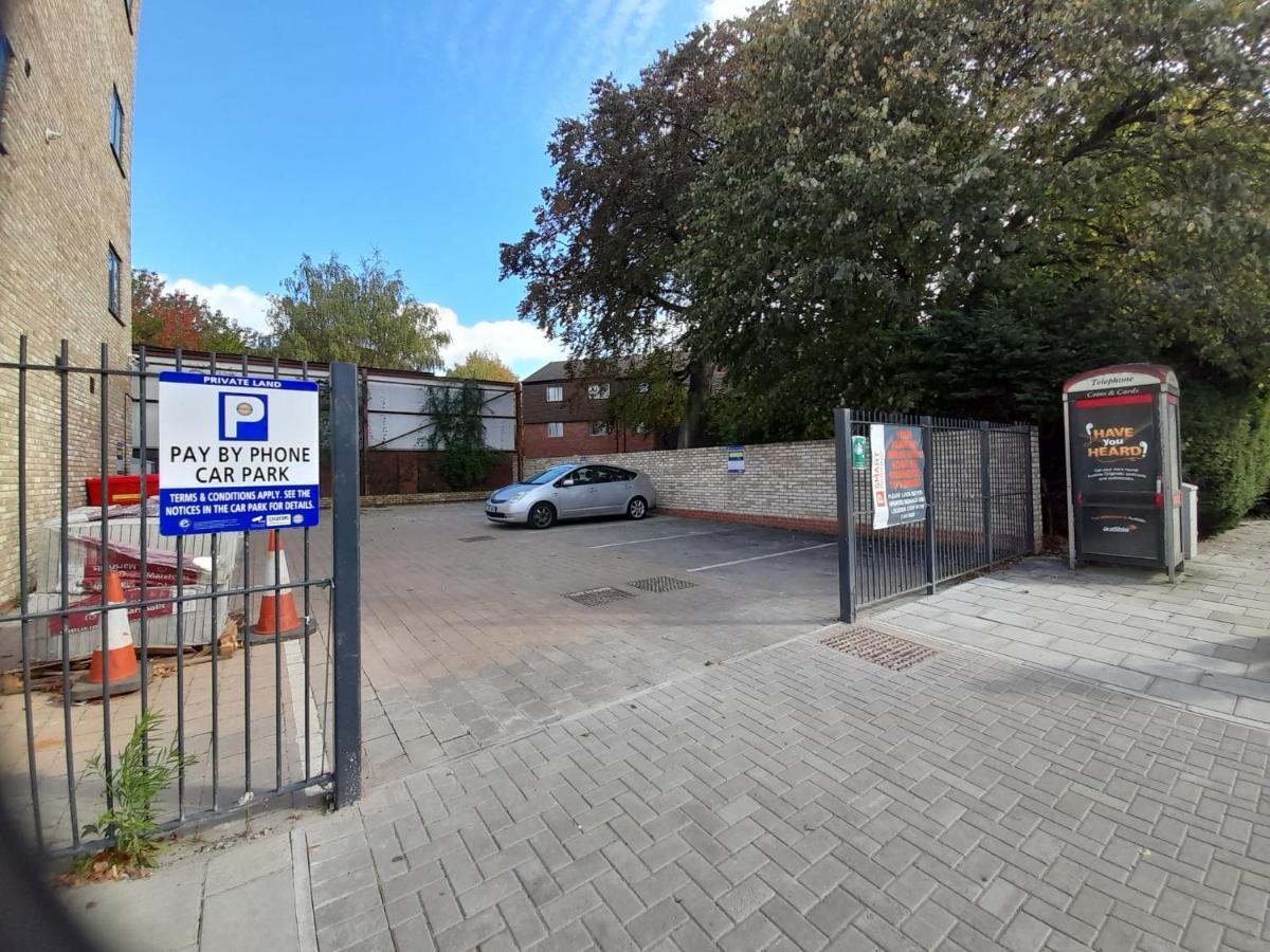 Apartments Heathrow - Hounslow Cranford Экстерьер фото