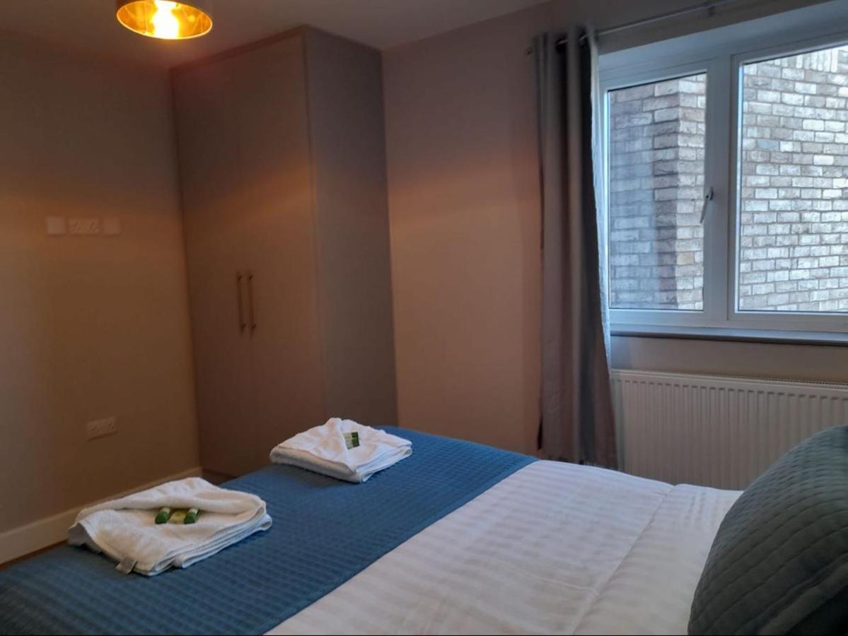Apartments Heathrow - Hounslow Cranford Экстерьер фото
