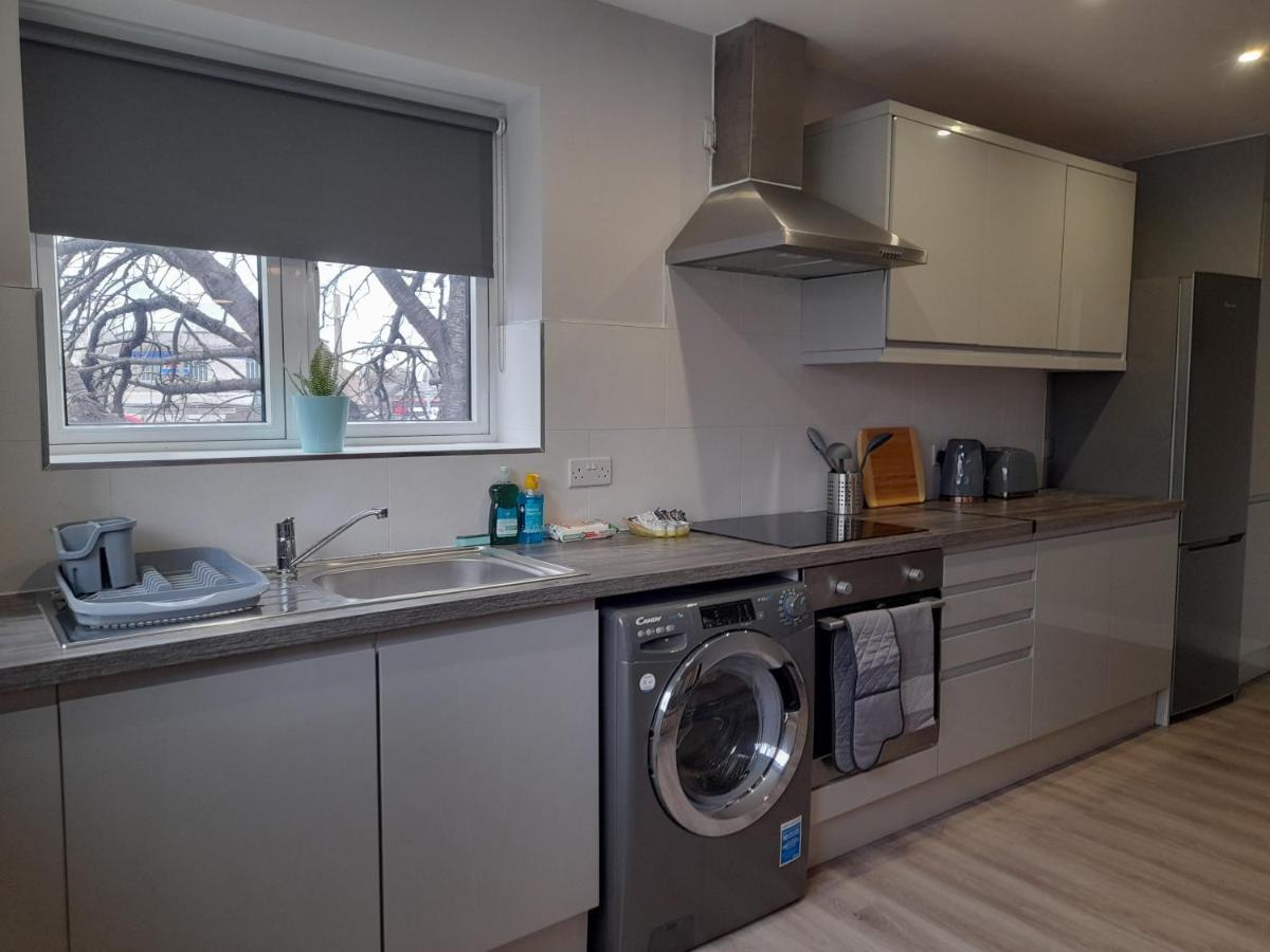 Apartments Heathrow - Hounslow Cranford Экстерьер фото