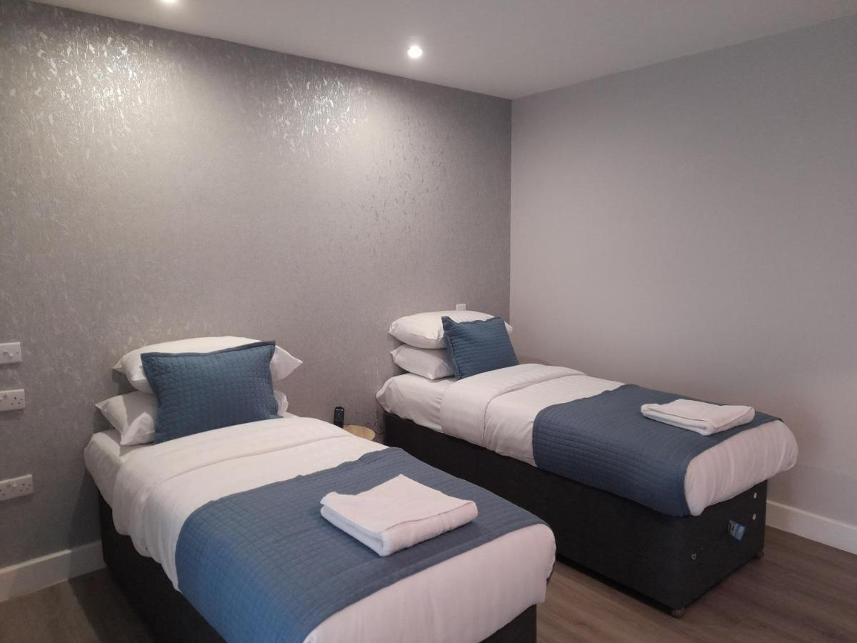 Apartments Heathrow - Hounslow Cranford Экстерьер фото